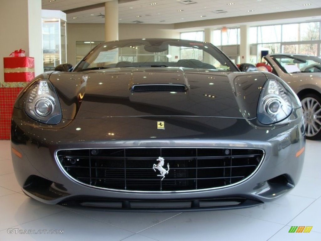 Grigio Silverstone (Dark Grey Metallic) 2010 Ferrari California Standard California Model Exterior Photo #57416411