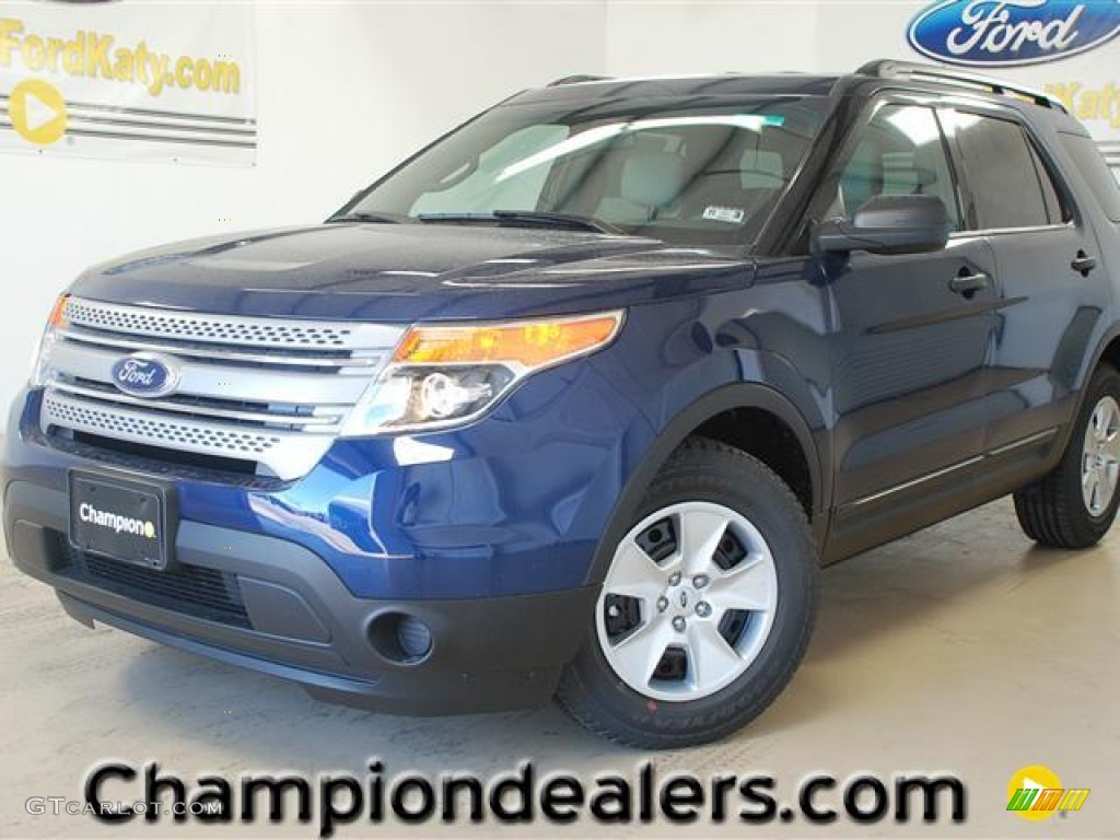 Dark Pearl Blue Metallic Ford Explorer