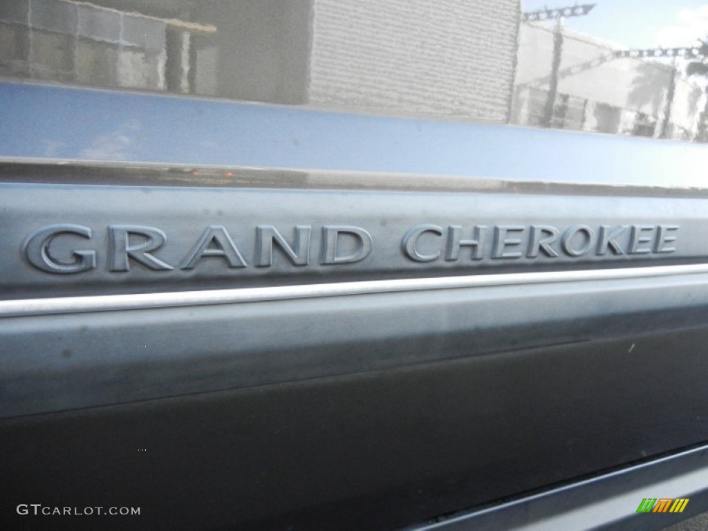 2006 Grand Cherokee Laredo - Dark Khaki Pearl / Dark Khaki/Light Graystone photo #9