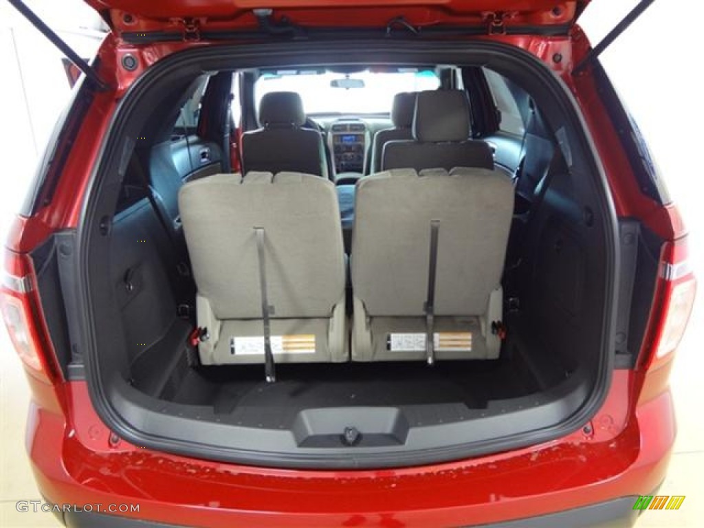 2012 Ford Explorer EcoBoost FWD Trunk Photos