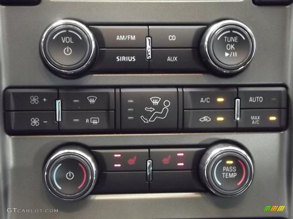 2012 Ford Taurus SEL Controls Photo #57422702