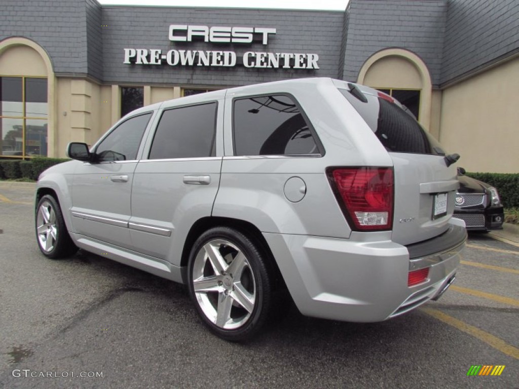 2007 Grand Cherokee SRT8 4x4 - Bright Silver Metallic / Medium Slate Gray photo #2