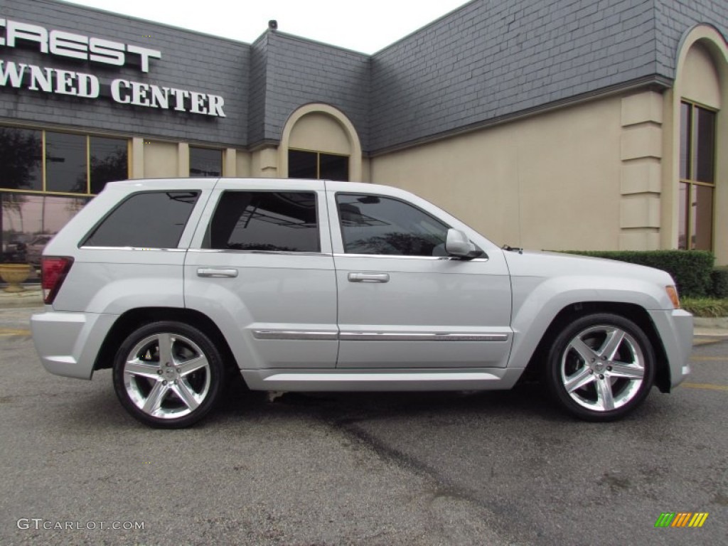2007 Grand Cherokee SRT8 4x4 - Bright Silver Metallic / Medium Slate Gray photo #4