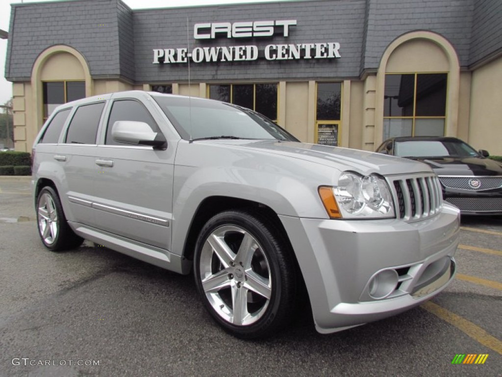 2007 Grand Cherokee SRT8 4x4 - Bright Silver Metallic / Medium Slate Gray photo #5