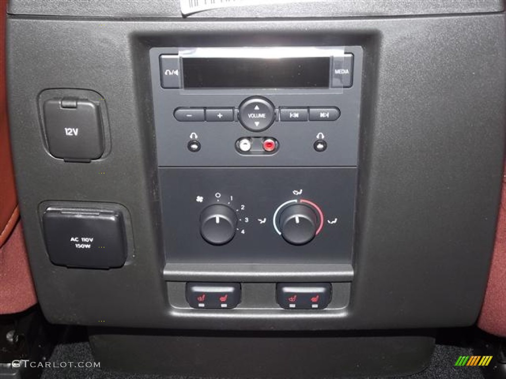 2012 Ford Expedition King Ranch Controls Photo #57424574