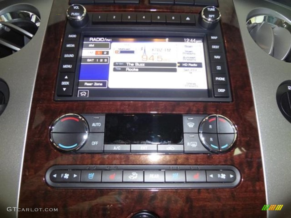 2012 Ford Expedition King Ranch Controls Photo #57424913