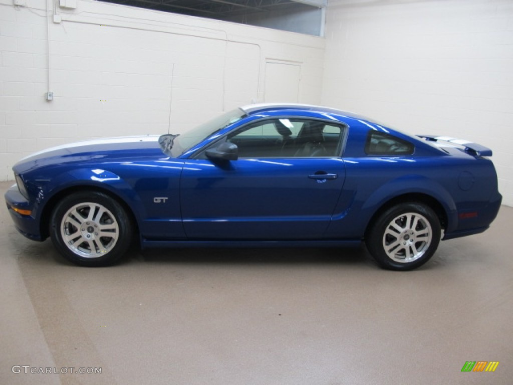 2005 Mustang GT Premium Coupe - Sonic Blue Metallic / Dark Charcoal photo #5