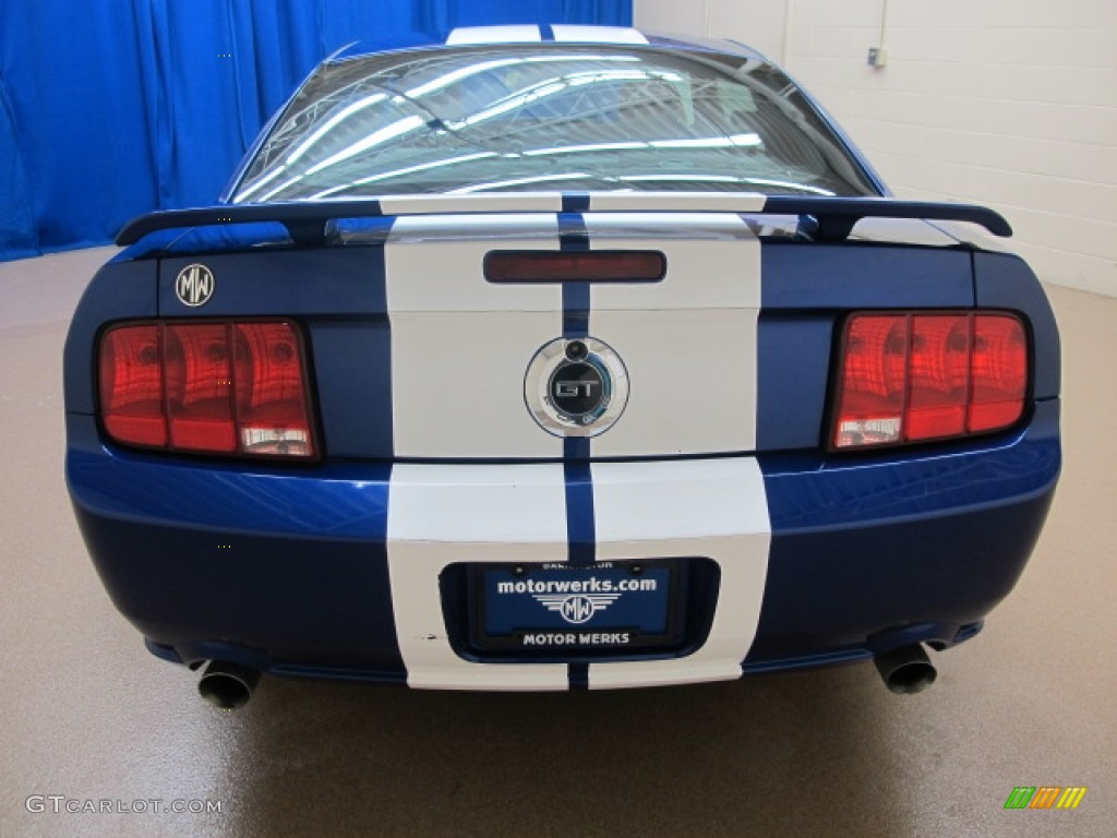 2005 Mustang GT Premium Coupe - Sonic Blue Metallic / Dark Charcoal photo #7