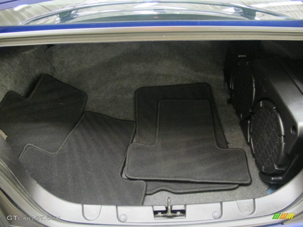 2005 Ford Mustang GT Premium Coupe Trunk Photo #57429254