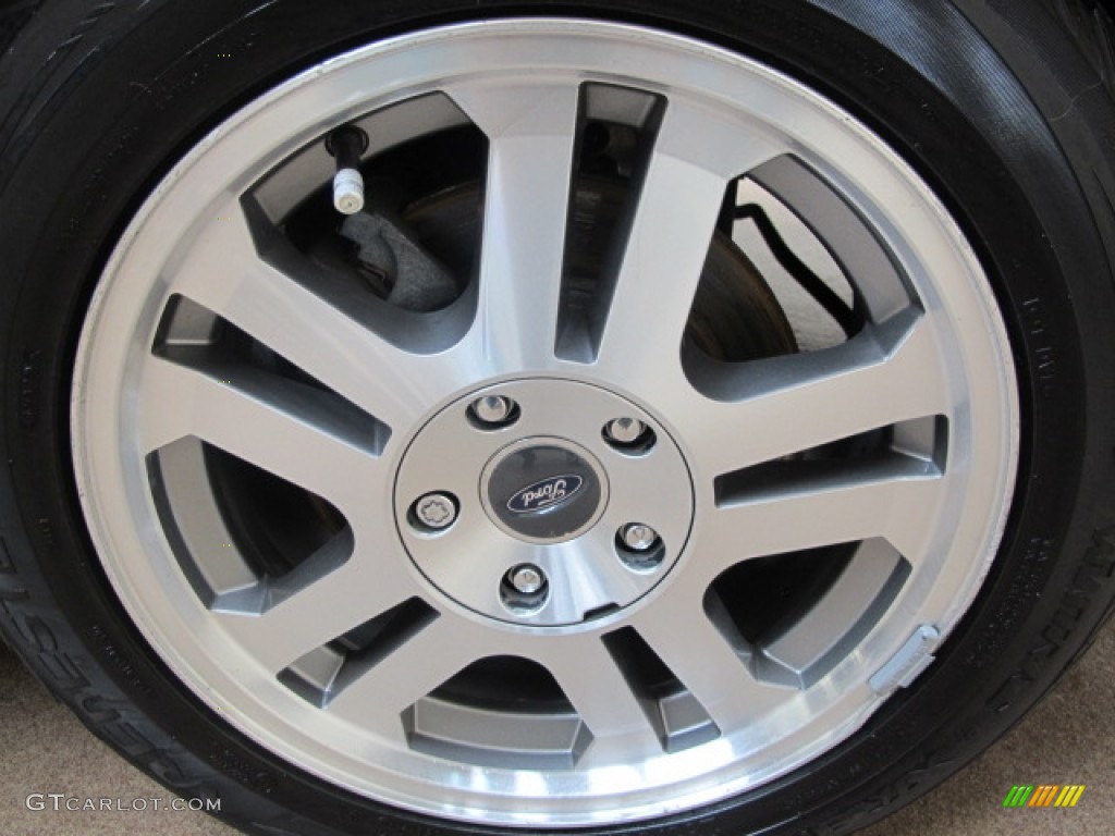 2005 Ford Mustang GT Premium Coupe Wheel Photo #57429296