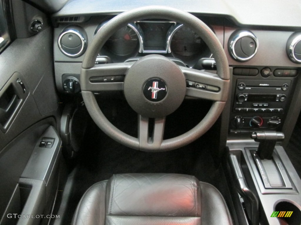 2005 Ford Mustang GT Premium Coupe Dark Charcoal Dashboard Photo #57429368