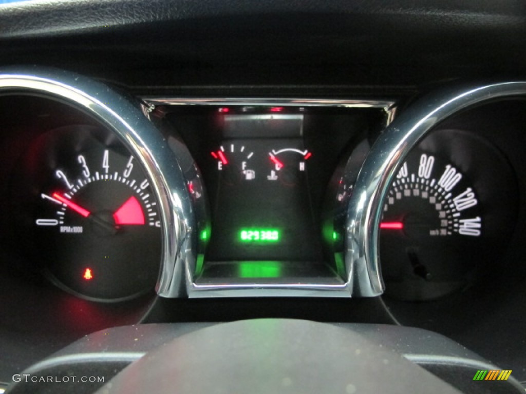 2005 Mustang GT Premium Coupe - Sonic Blue Metallic / Dark Charcoal photo #28