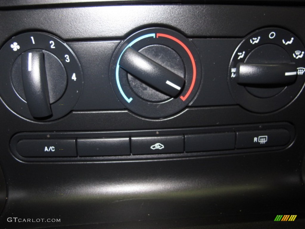2005 Mustang GT Premium Coupe - Sonic Blue Metallic / Dark Charcoal photo #33