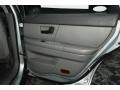 2004 Silver Frost Metallic Ford Taurus SE Sedan  photo #20