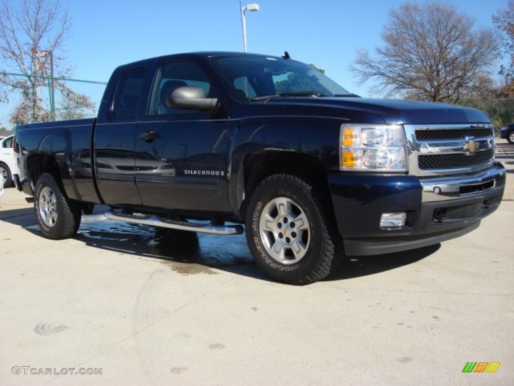 2009 Silverado 1500 LT Extended Cab - Imperial Blue Metallic / Ebony photo #2