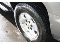 Graystone Metallic - Suburban 1500 LT 4x4 Photo No. 19