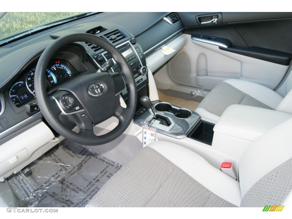 Ash Interior 2012 Toyota Camry Hybrid LE Photo #57437111
