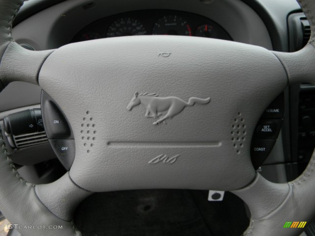 2004 Mustang V6 Coupe - Silver Metallic / Medium Graphite photo #12