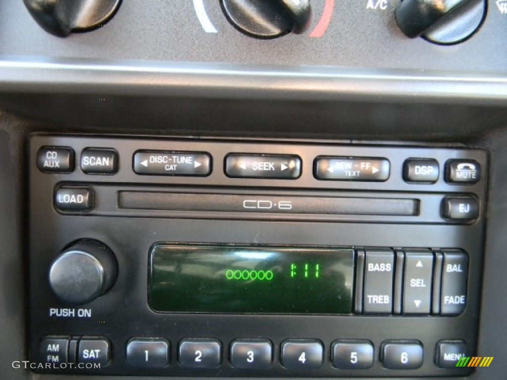 2004 Ford Mustang GT Convertible Audio System Photo #57440954