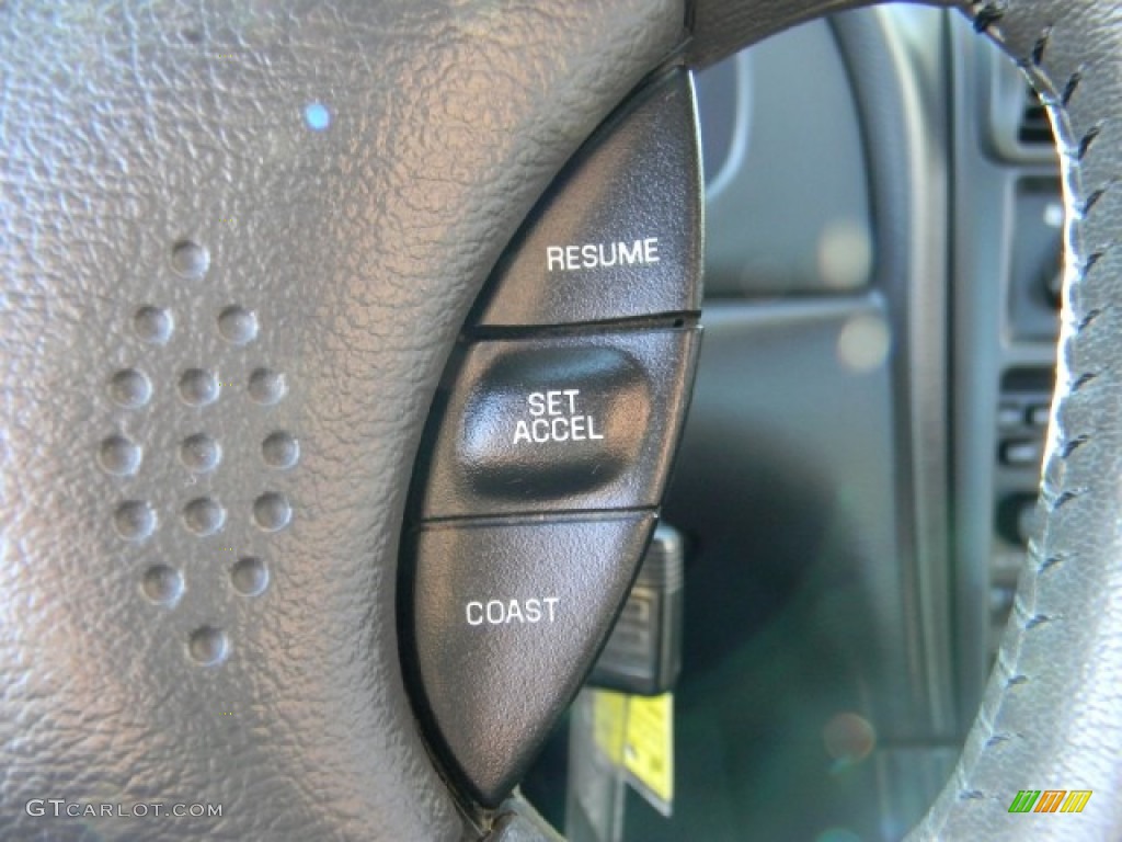2004 Mustang GT Convertible - Black / Dark Charcoal photo #18