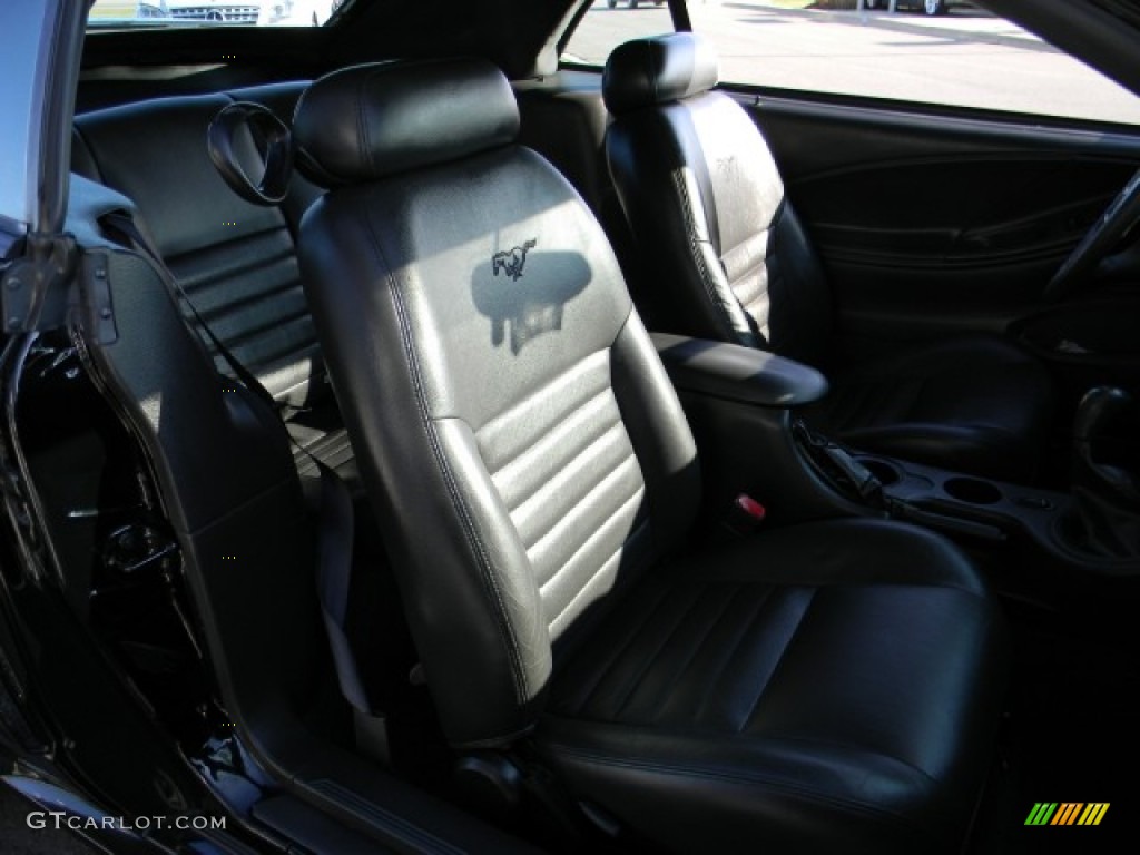 2004 Mustang GT Convertible - Black / Dark Charcoal photo #26