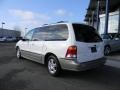 Vibrant White - Windstar SEL Photo No. 3