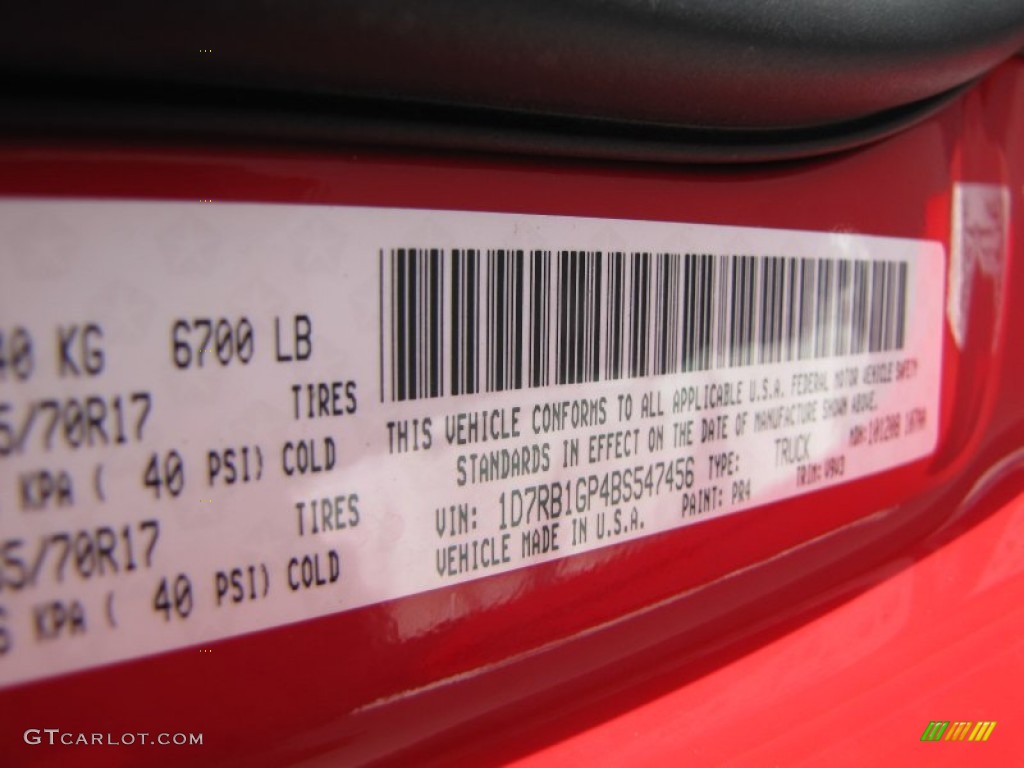 2011 Ram 1500 SLT Quad Cab - Flame Red / Dark Slate Gray/Medium Graystone photo #30