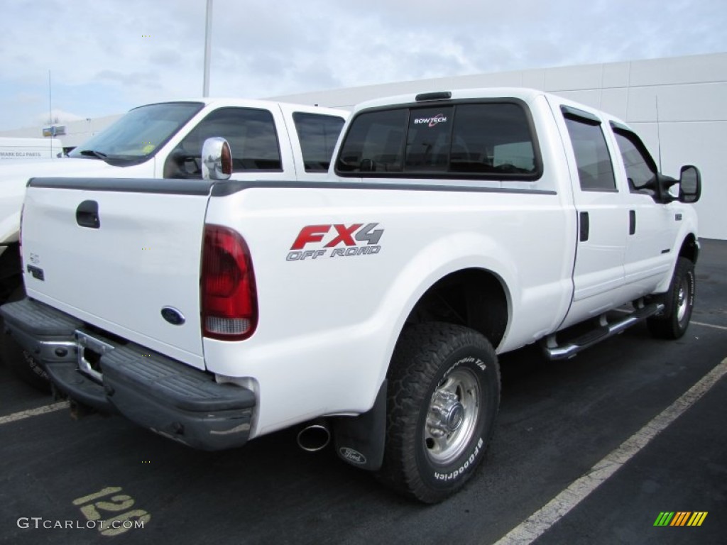 2003 F250 Super Duty Lariat Crew Cab 4x4 - Oxford White / Black photo #2