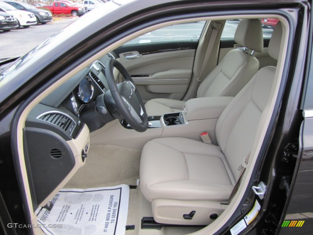 Black/Light Frost Beige Interior 2012 Chrysler 300 Limited Photo #57450505