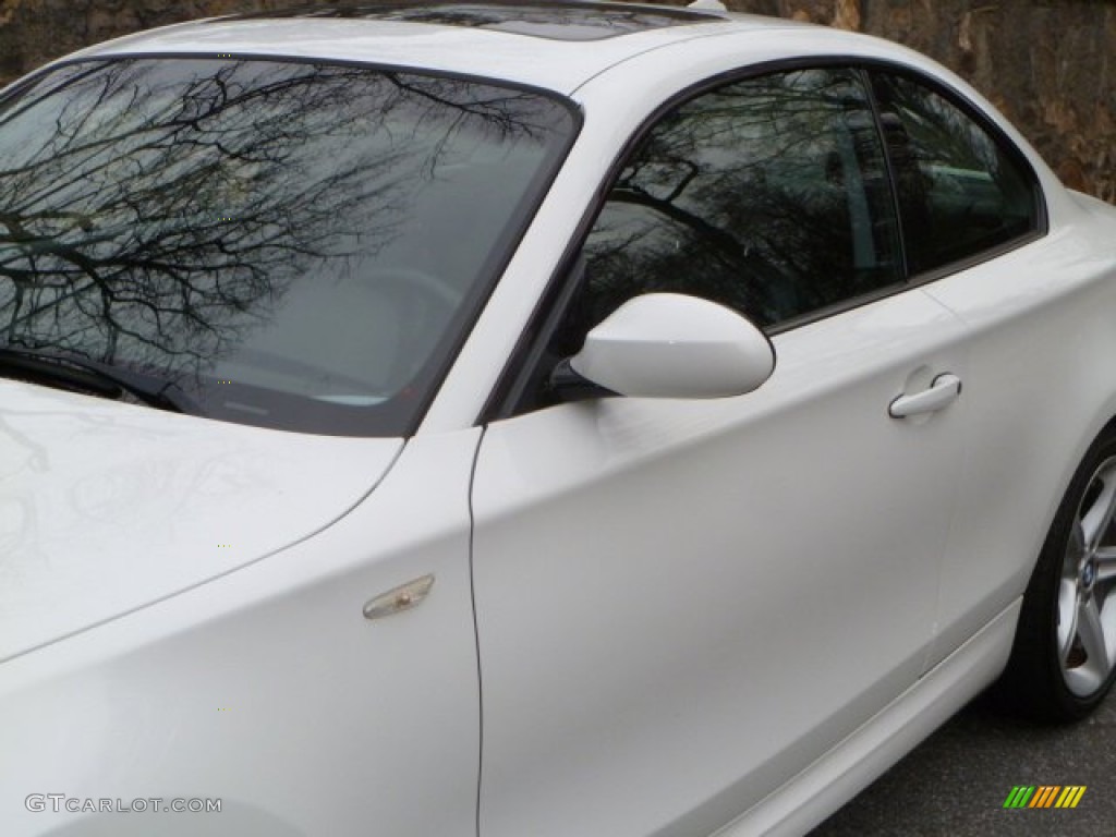 2008 1 Series 135i Coupe - Alpine White / Black photo #17