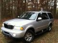 2000 Silver Metallic Lincoln Navigator 4x4  photo #3