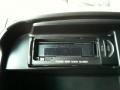 2000 Silver Metallic Lincoln Navigator 4x4  photo #32