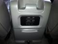 2000 Silver Metallic Lincoln Navigator 4x4  photo #33