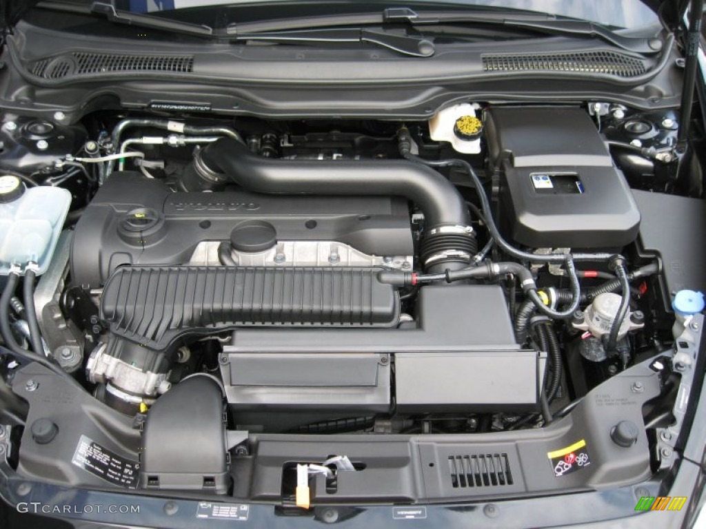 2011 Volvo V50 T5 Engine Photos