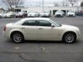 Stone White - 300 C HEMI Photo No. 5