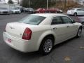 Stone White - 300 C HEMI Photo No. 6