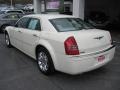 Stone White - 300 C HEMI Photo No. 8