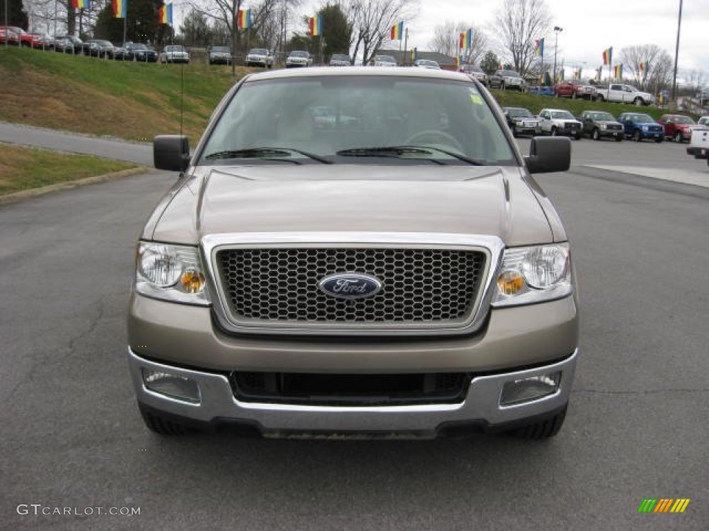 2004 F150 Lariat SuperCrew - Arizona Beige Metallic / Tan photo #4