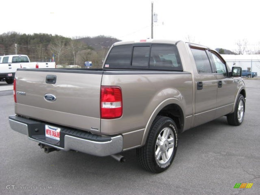 2004 F150 Lariat SuperCrew - Arizona Beige Metallic / Tan photo #7