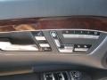 Black - S 550 Sedan Photo No. 17