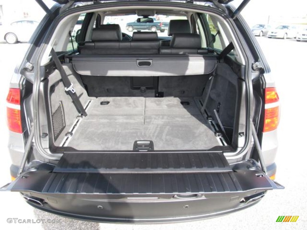 2007 BMW X5 4.8i Trunk Photo #57468105
