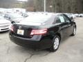 Black - Camry LE Photo No. 6