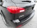 Obsidian Black Pearl - Tribeca Special Edition 5 Passenger Photo No. 40