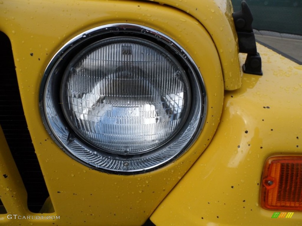 2000 Wrangler Sport 4x4 - Solar Yellow / Agate photo #10