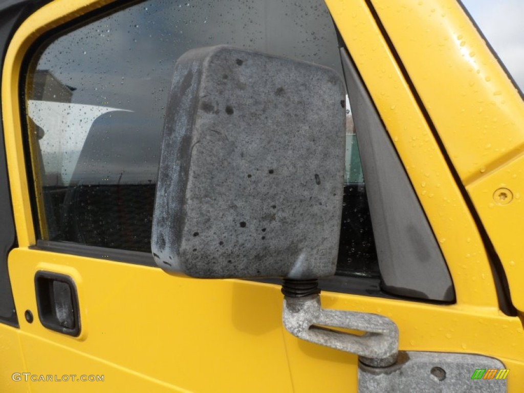 2000 Wrangler Sport 4x4 - Solar Yellow / Agate photo #18