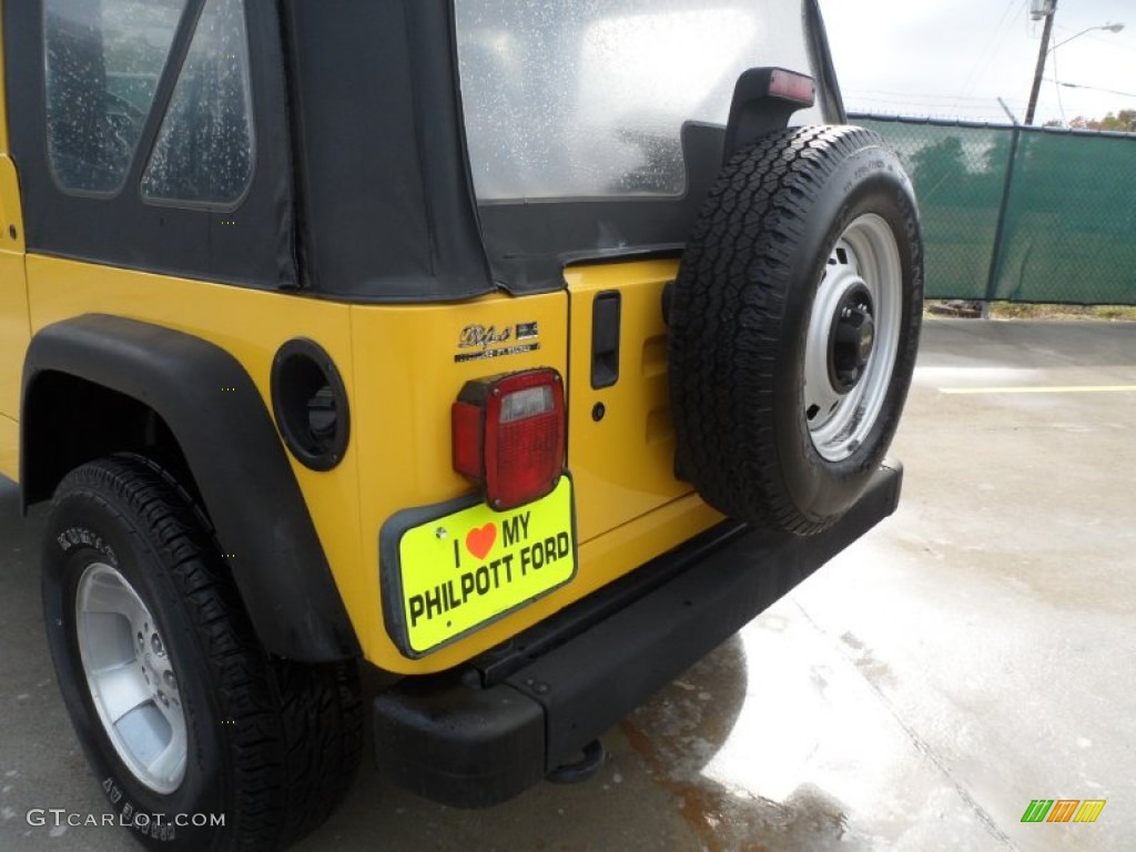 2000 Wrangler Sport 4x4 - Solar Yellow / Agate photo #21