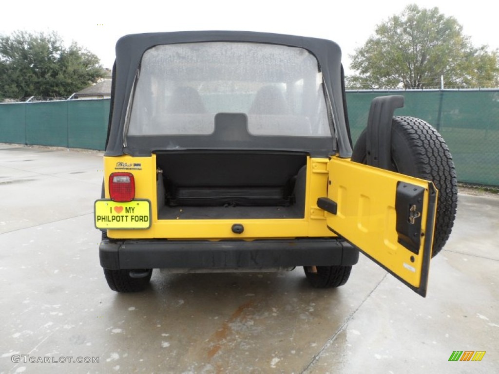 2000 Wrangler Sport 4x4 - Solar Yellow / Agate photo #27