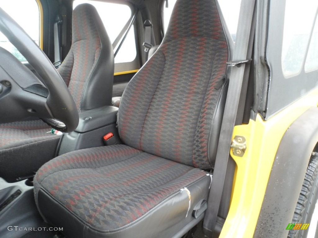 2000 Wrangler Sport 4x4 - Solar Yellow / Agate photo #32