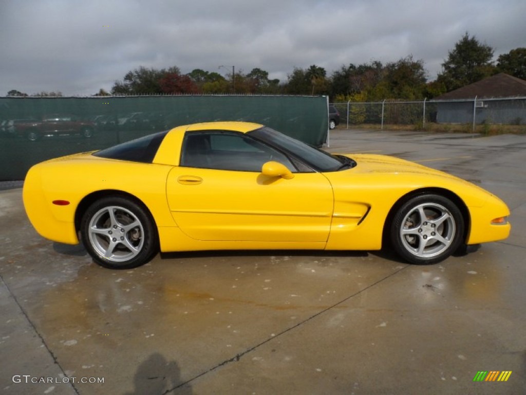Millenium Yellow 2004 Chevrolet Corvette Coupe Exterior Photo #57477634