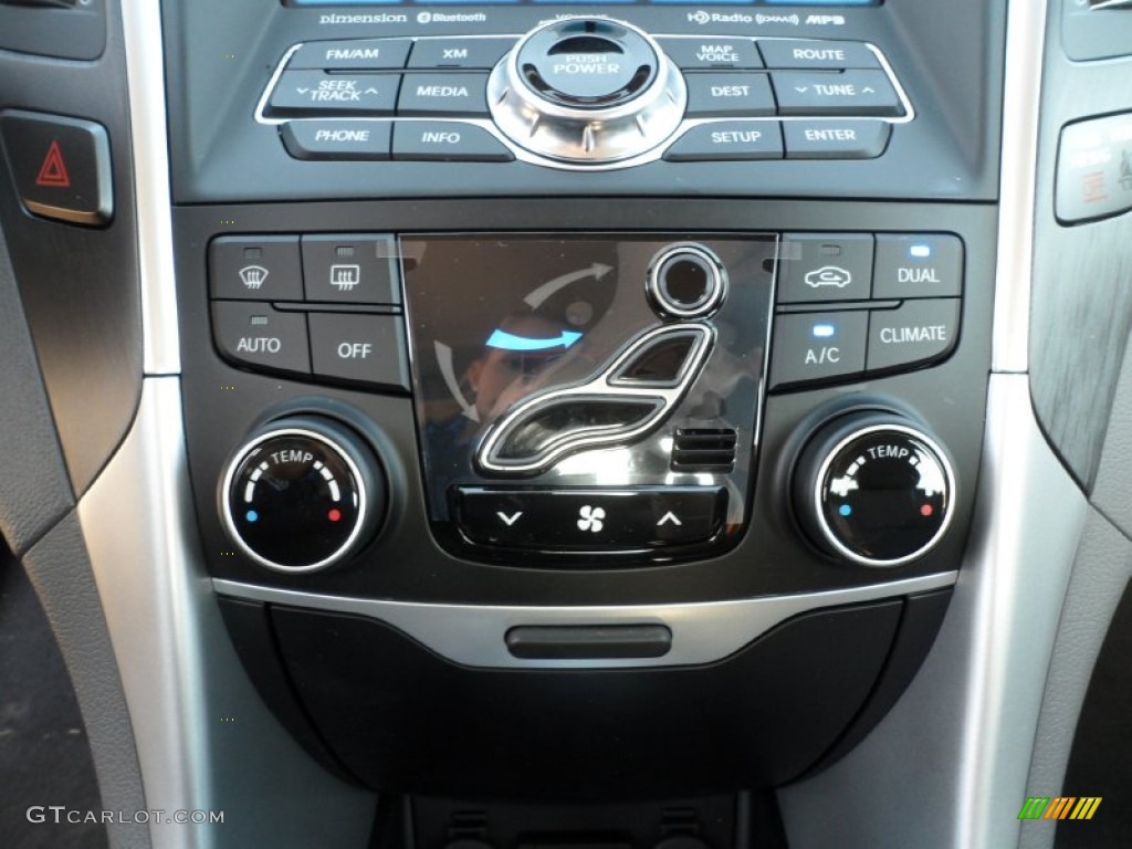 2012 Hyundai Sonata SE 2.0T Controls Photo #57479983